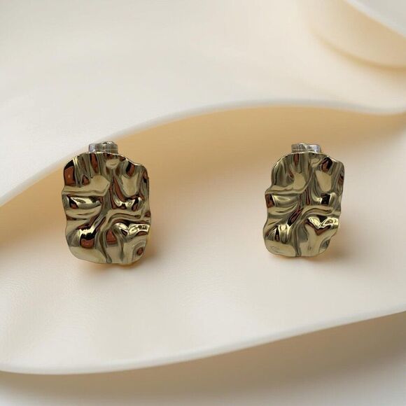 Ring, gold stainless steel, sz 7, new with tags, lge minimalist geometric - Picture 15 of 17